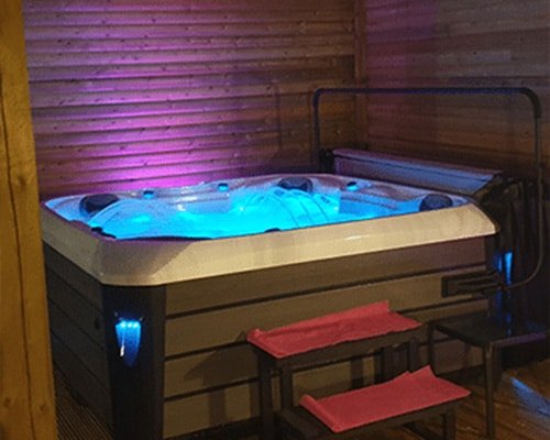 hot tub